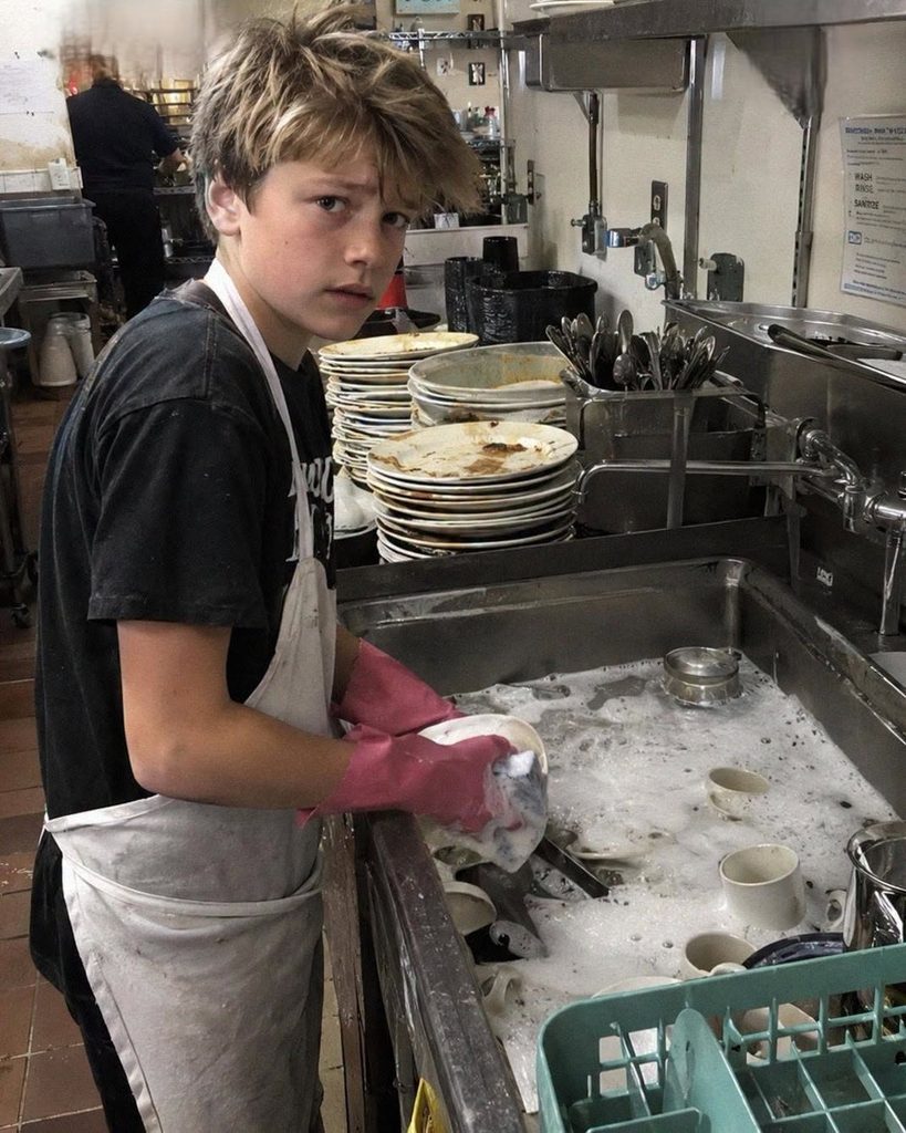 My 13 Year Old Son Took a Dishwashing Job Without Telling Me Then His Boss Called and Asked, Do You Know What He Does with Every Paycheck?